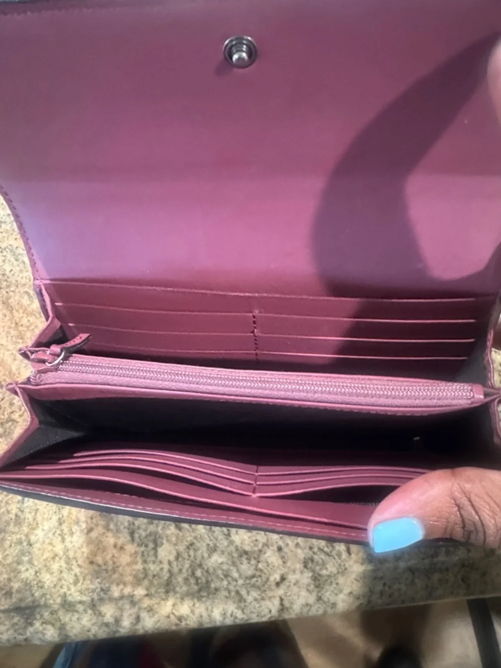 Gucci Floral GG Supreme Continental Wallet - Gray with Pink & Green Accents - Picture 4 of 15